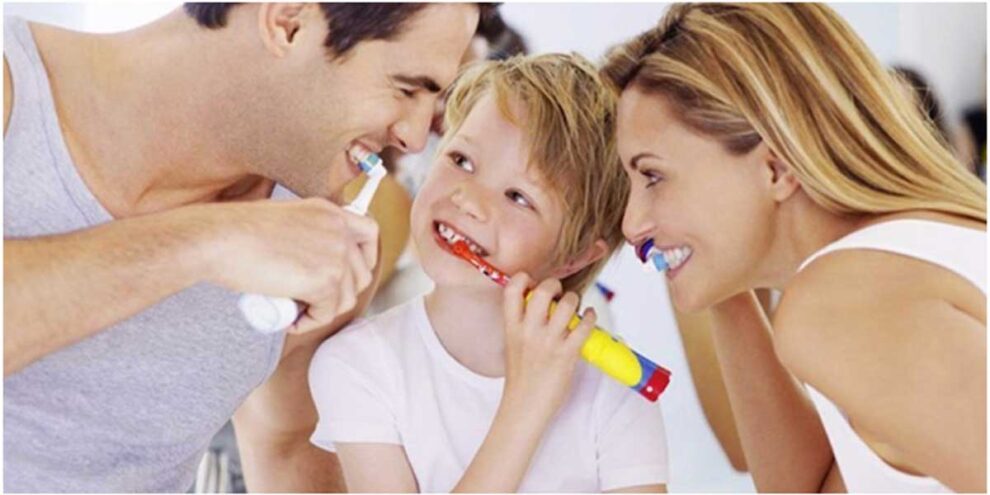 Studio Dentistico dott.ri Paolo e Cristina Papa a Napoli: come si spazzolano i denti